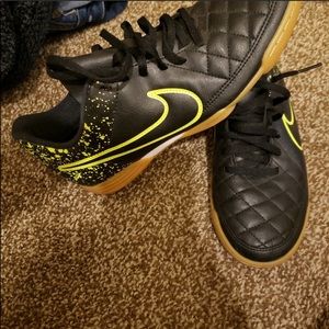 Women’s Nike indoors